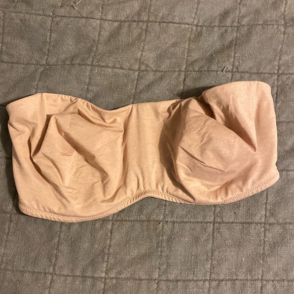 Nude Strapless Bra unlined - Picture 1 of 4